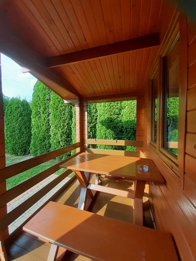 Homestay Zakatek I 661-038-537 *